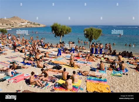 View over peopled Paradise Beach, Mykonos, Greece Stock Photo - Alamy