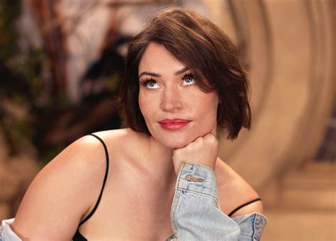 Aoife Hinds - 1883 Magazine