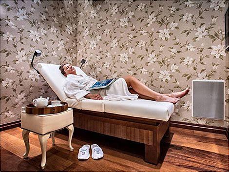 Advertisement promotion - Crystal Spa & Lounge | spabusiness.com
