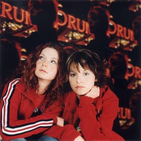 Travel Russia!: Russian Beauties - t.A.T.u