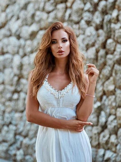 Katerina Rubinovich | Model, White dress, Beauty