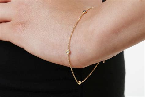 3 Diamond chain bracelet - Elegant Jewel Box | Fine Jewellery