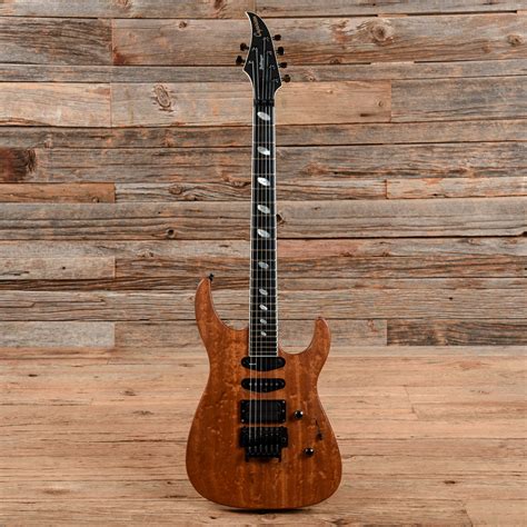 Caparison Dellinger Natural – Chicago Music Exchange