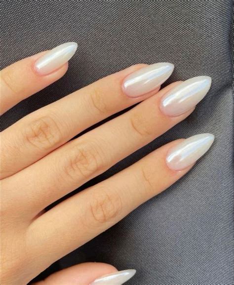 Pin by Melanie on Nails | Simple nails, Funky nails, Pointed nails