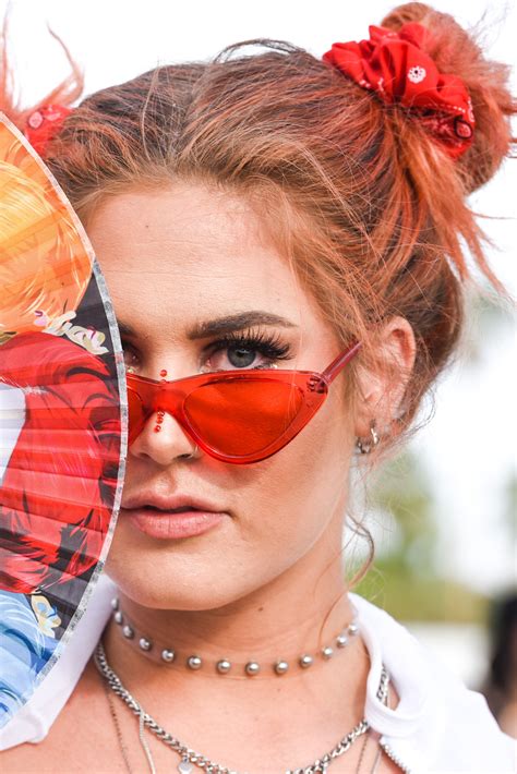 20 Best Festival Hairstyles 2020 - Coachella Hair Ideas, Trends and