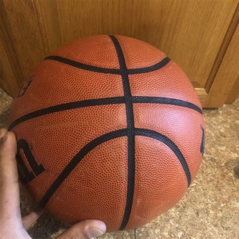 Wilson Evolution Basketball 29.5” INDOOR OFFICIAL GAME BALL | SidelineSwap