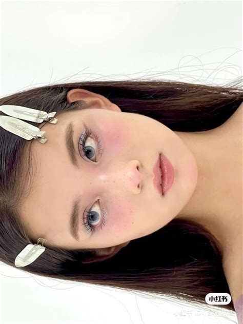 chinese makeup | Ögon, Moderiktiga kläder, Inspo