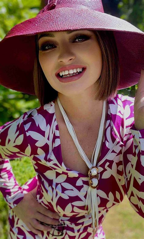 Escorts Brisbane - Fly Me To You Escorts Brisbane, QLD