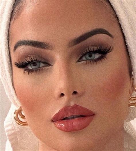 Moroccan Girl 🇲🇦 | Ideias de maquiagem, Modelos de maquiagem, Visuais ...