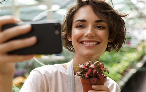How To Take A Nice Selfie - How to Take a Good Selfie: 5 Tips for Beginner to Create Satisfactory ...