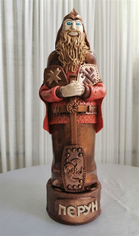 Statueta Boga PERUNA – Savremena veštica
