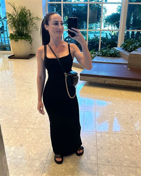 Dr. Shelly Seidenberg | 1, 2, 3, 4, 5, or 6? #blackoutfits #