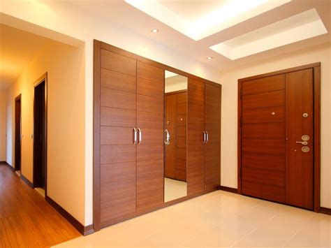 Sliding Closet Doors: Design Ideas and Options | HGTV