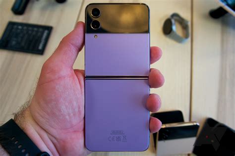 Samsung Galaxy Z Flip 5 vs. Galaxy Z Flip 4: What's the difference?