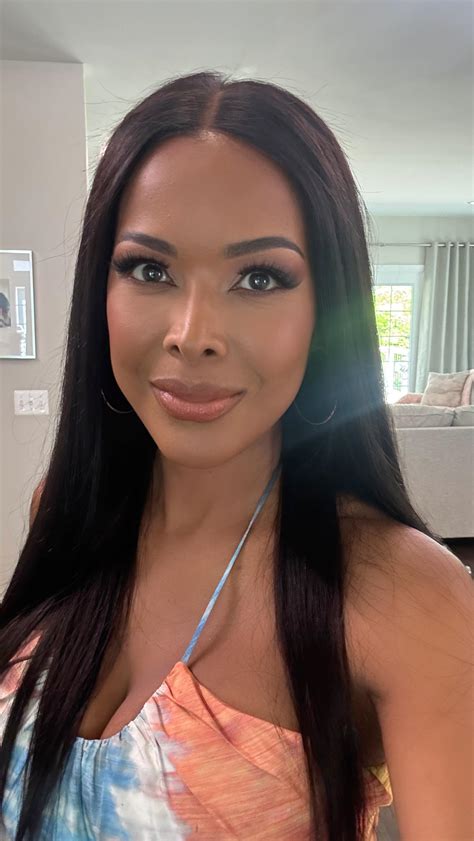 Stacey Rusch | Beach babes!💕 #mexico | Instagram