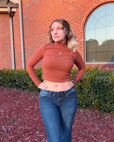 Katie R. | Cupid Wya? 💘 | Instagram