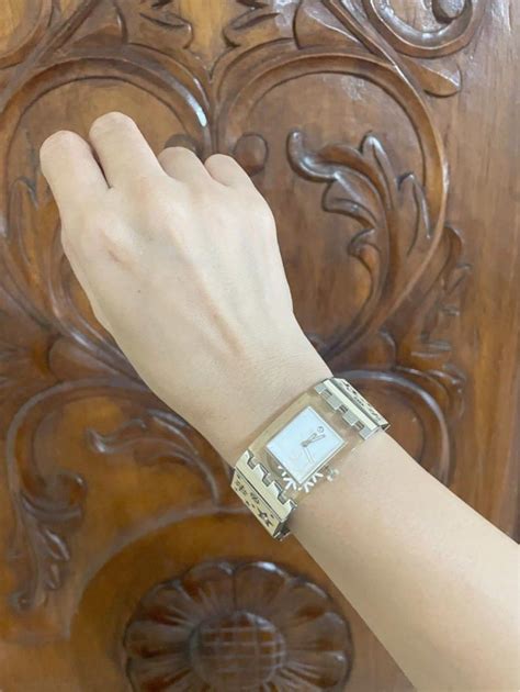 Swatch Ladies, Women's Fashion, Watches & Accessories, Watches on Carousell