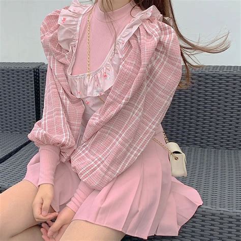 pink aesthetic outfit | Aesthetic clothes, Egirl fashion, E girl clothes