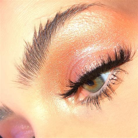 NATURAL EYESHADOW LOOK NATURAL MAKEUP IDEAS BEAUTONOMY @holsellensmith ...