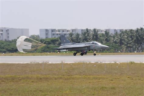 Broadsword: Tejas LSP-3 makes a successful first flight: DRDO says ...