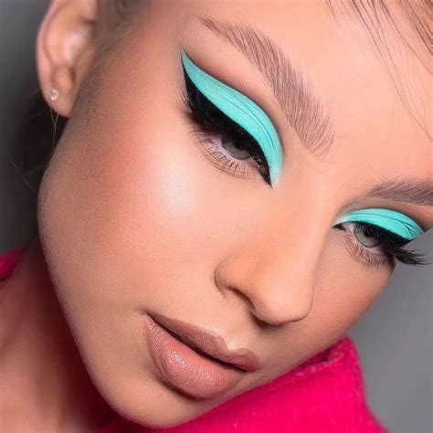 64 Beautiful and Unique eye makeup ideas | Melody Jacob