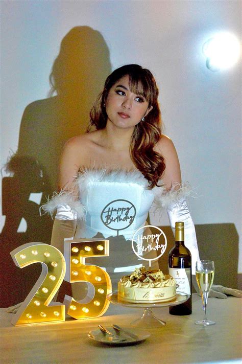 Julia Torres (@heyyy_itsjulia) on Threads