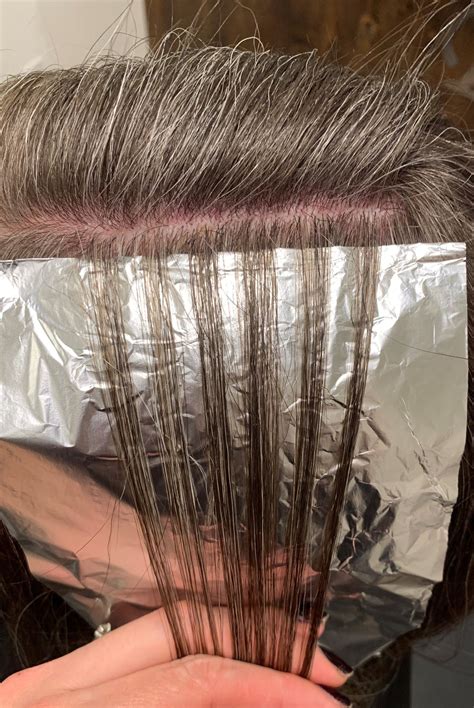 5.1 Weaves Versus Slices – Hair Colour for Hairstylists: Level 2