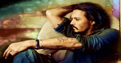 Blog Quero Muito Mais: 3 filmes com Johnny Deep que não são Clichês.
