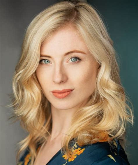 Monika Vojtechova – Medium