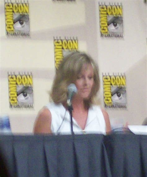 Pictures of Wendy Schaal - Pictures Of Celebrities