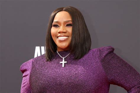 BabyFace, Kelly Price To Perform At War Memorial Plaza In Baltimore