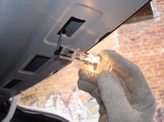 Замена лампочки в багажнике поло седан | Autoline-eu.ru автожурнал