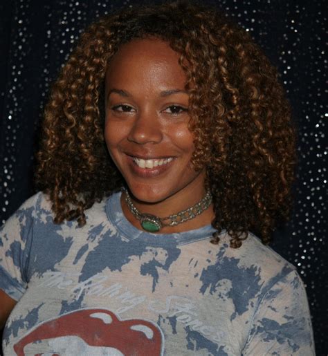 Stunningly Young Looking Rachel True (50) Tells How She Does It
