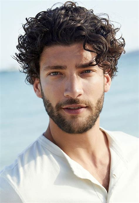 Curly Wavy Long Hair Men: 10 Hairstyling Tips You Need to Try Now!