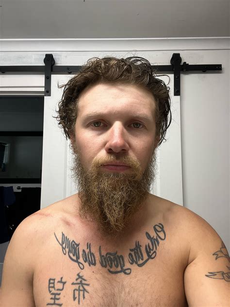 Influencers are debating side shave braids and cultural roots 8