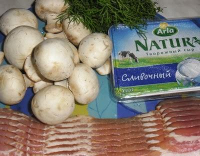 Шампиньоны фаршированные, запечённые в беконе : Закуски и бутерброды