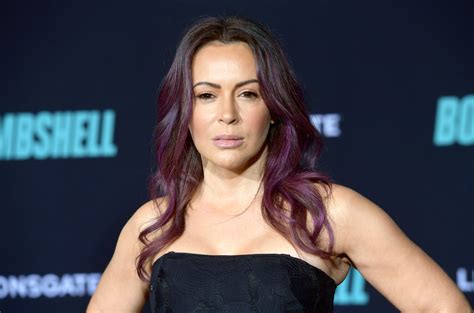 alyssa milano     leadership bone   body