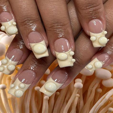 mushroom nail art 4