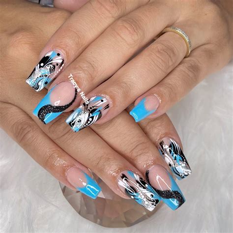 Learn everything there is to know about tracy's nails