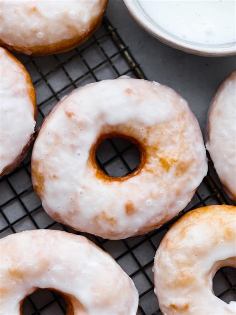 Glazed Donuts | therecipecritic