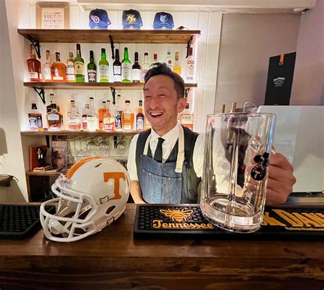 Here's what we found visiting this Tennessee Vols themed bar in Tokyo