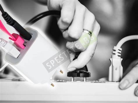 Адаптер за контакт с 3бр. USB от Spestete.bg