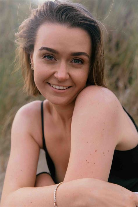 Yvonne R — Prima Model Agency