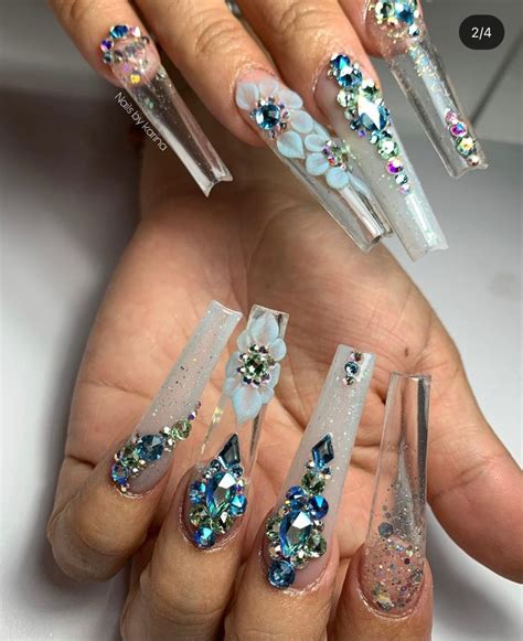 Detalle 36+ imagen uñas acrilicas con piedras largas - Thptnganamst.edu.vn