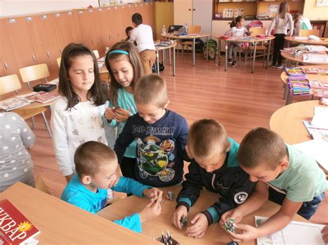 Учебни ресурси/Learning resources: Първокласни междучасия