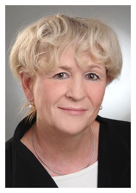 Appointments of EPFL professors - EPFL