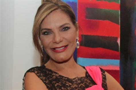 María Mónica Urbina pareja del "Ñeñe Hernandez" declara ante la Corte ...