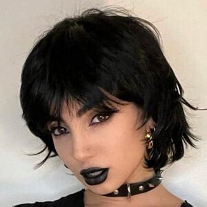 gia.gerardi - Age, Family, Bio | Famous Birthdays