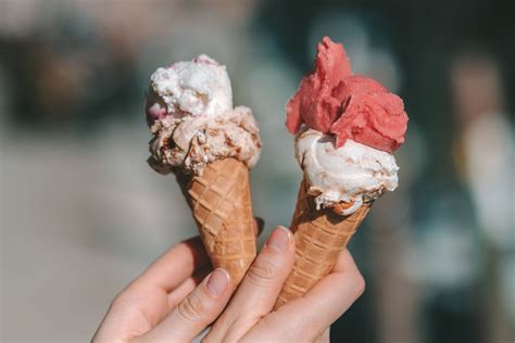 Storia del gelato: un viaggio dalle nevi dell’Etna fino a Parigi ...