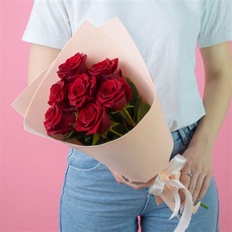 Розы Эквадор 40 см (Красные) купить с доставкой за 1365 ₽ в Нижнем ...